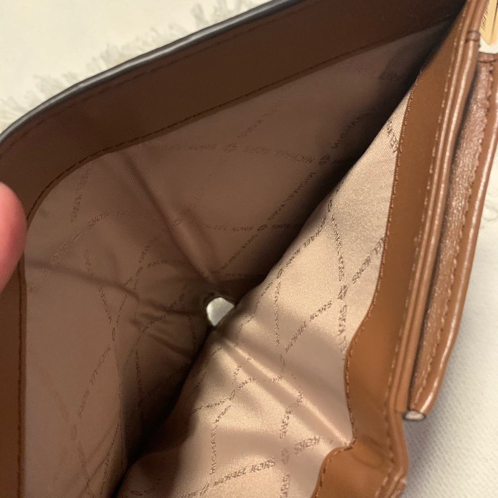 Michael kors jet set travel double zip wallet - Picture 8 of 9